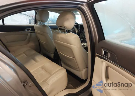 2016 Lincoln Mks from USA, damaged, VIN 1LNHL9DK4GG601385